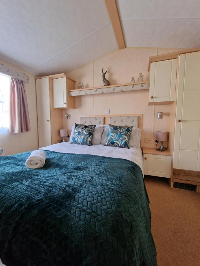 Caravan In The Cotswolds Cirencester Exterior foto